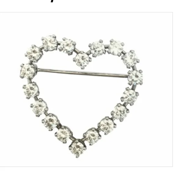 Tiffany & Co. Valentine's Heart of Diamonds a 🎁 Gift of LOVE 💞 - Picture 3 of 3